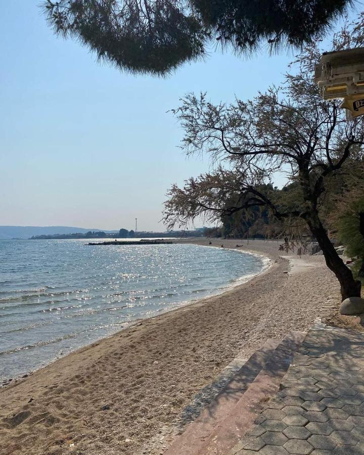 Mihaela Studio Apartmans 150M Near The Beach Kastela Exterior photo