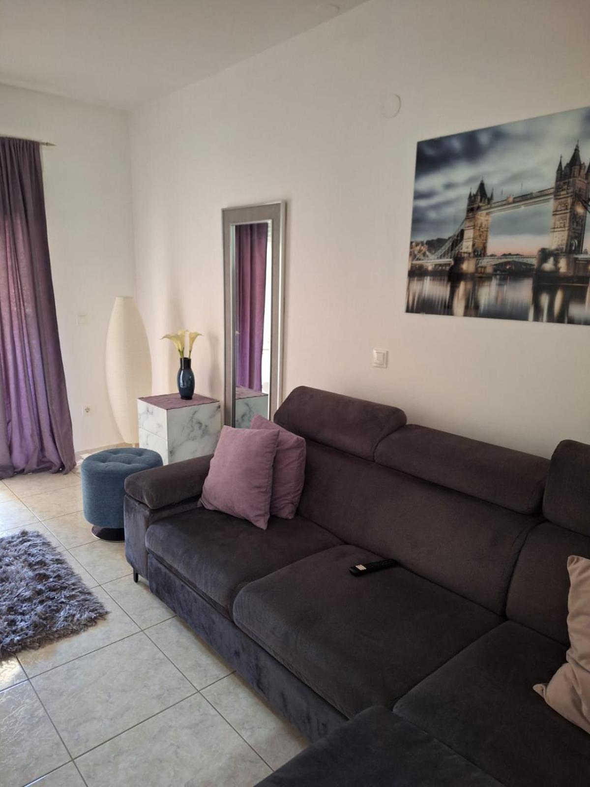 Mihaela Studio Apartmans 150M Near The Beach Kastela Exterior photo